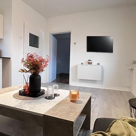 Flattyone Ruhrgebiet - Schlafkomfort Und Anbindung - Neu Renoviert Bochum Buitenkant foto